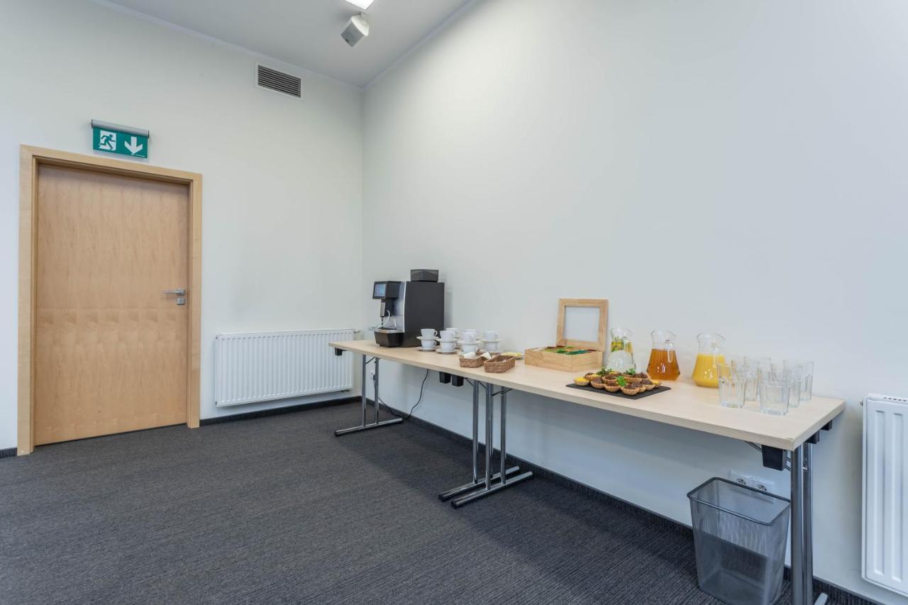 Hotel Mtj Poznań Zewnętrze zdjęcie